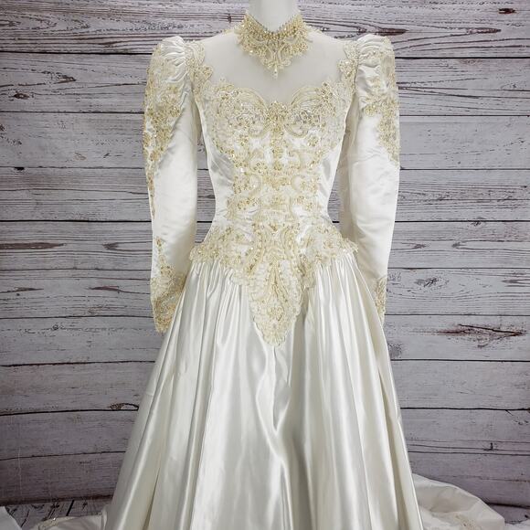 Vintage Jean Phoenix by Shirlee Women's Ivory Puff Sleeve Wedding Gown Size 10 - Picture 2 of 16